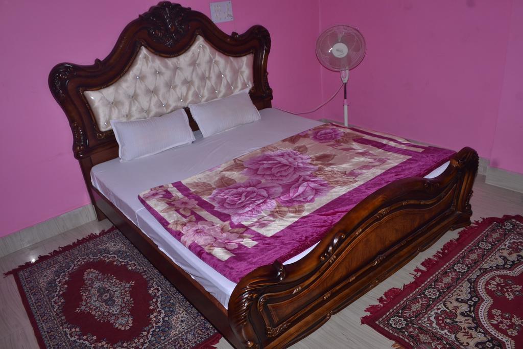 Hotel Sukh Sagar Inn Деогарх Экстерьер фото